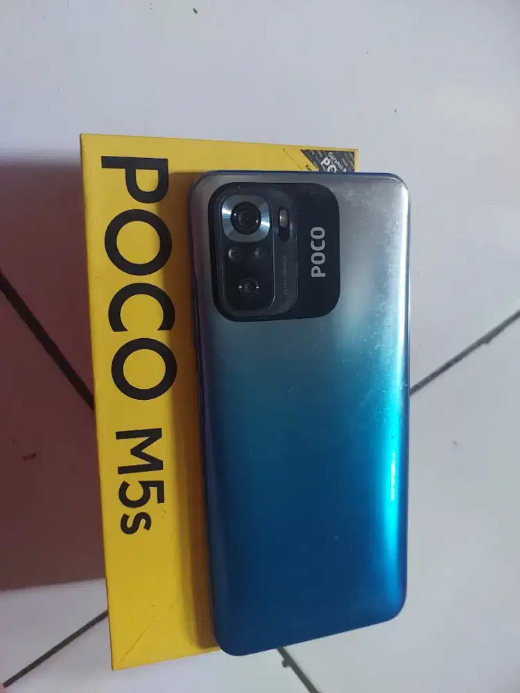 Pocco M5s 6/128