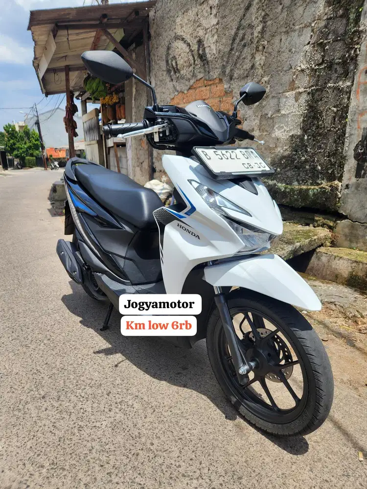 (A) Honda New Beat Sporty CBS Tahun 2025