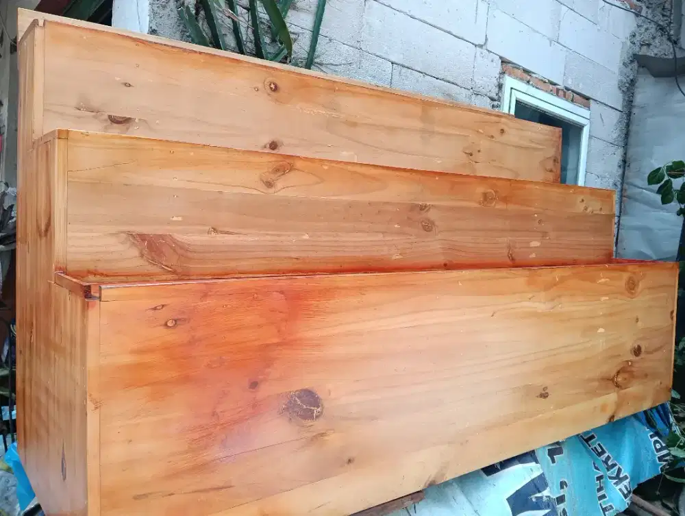 Rak susun 3 panjang kurang lebih 2 m