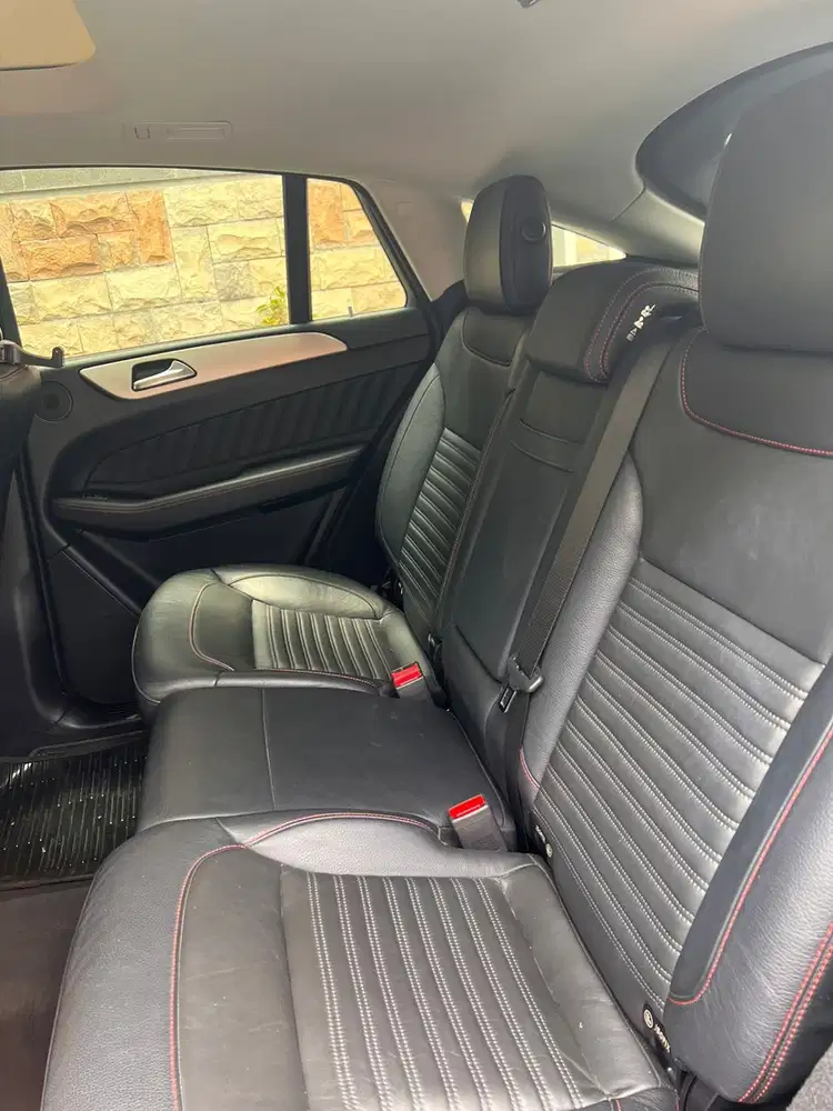 Mercedes-Benz GLE400 2017 Bensin