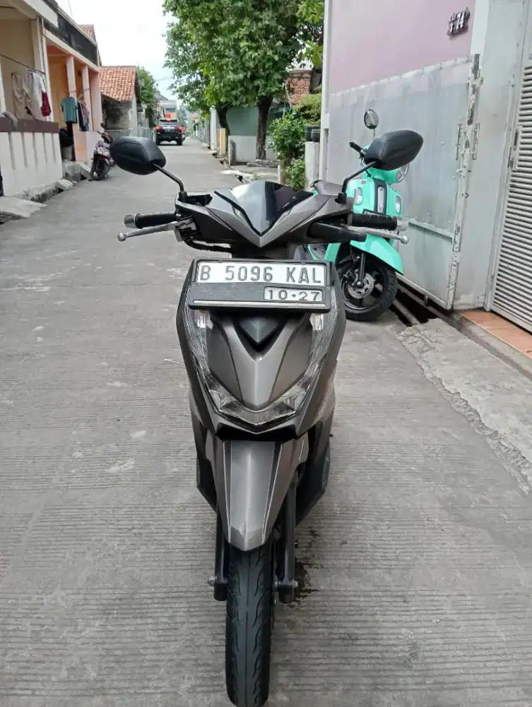 Honda Beat deluxe thn 2022