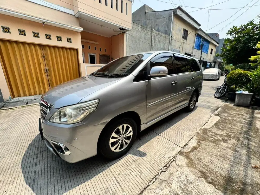 Di jual kijang innova 2015 istimewa