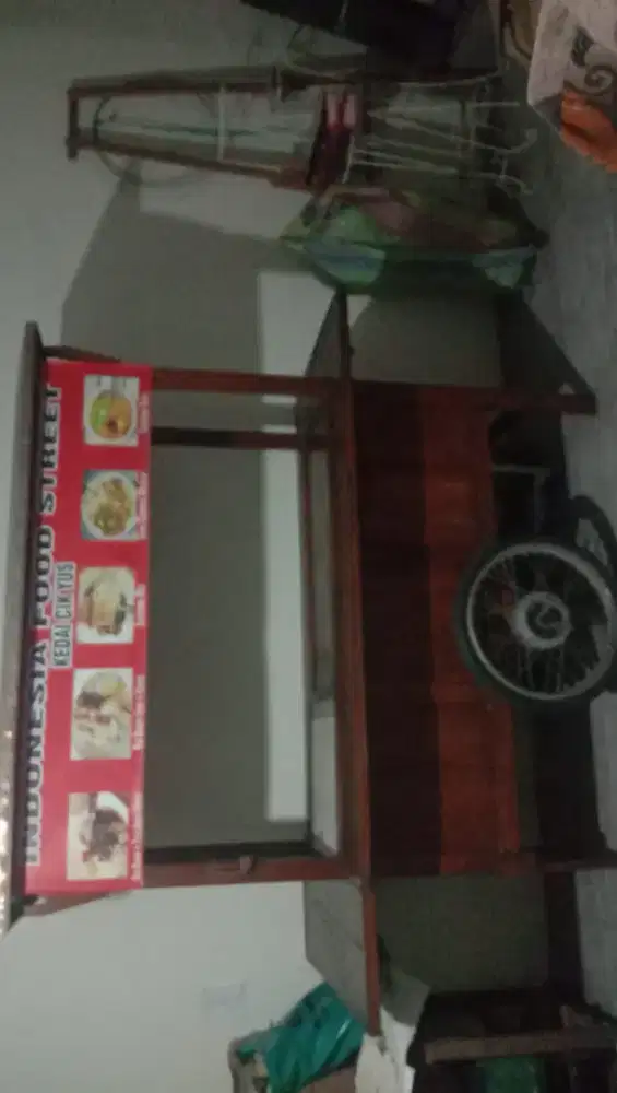 Yang butuh rombong kayu jati Monggo merapat