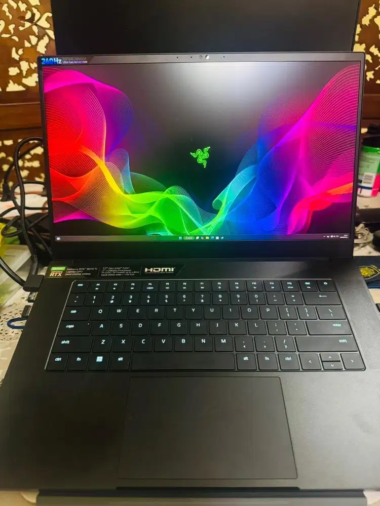 Razer Blade Advance 15 RTX3070Ti (2022)