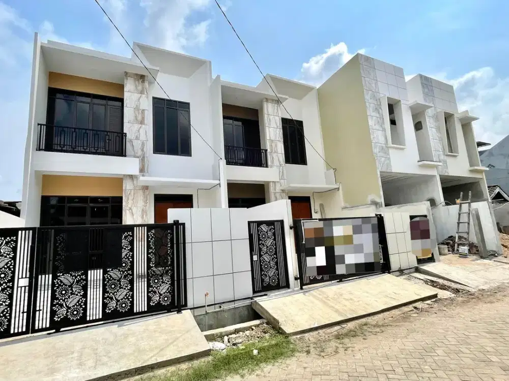 Rumah Terawat 15 Menit ke Eka Hospital Harapan Indah Siap Huni J-31322