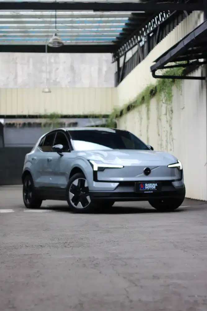 (KM 16 PERAK) VOLVO EX30 PLUS EV 2025 GREY READY