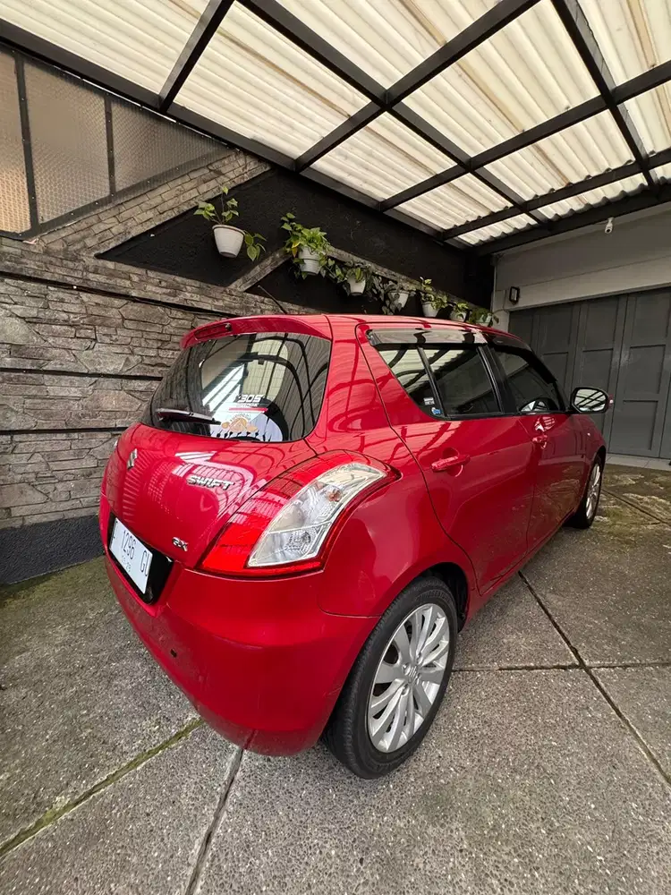Suzuki Swift 2013 Bensin