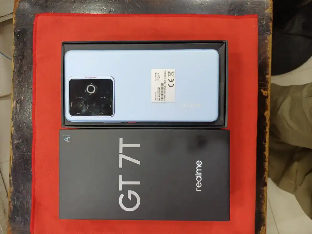 Realme GT 7T 12/256 Fullset Mulus pmakean 1 bln grnsi pnjang @