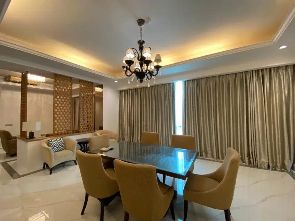 Unit 4BR Penthouse mewah di kemang village