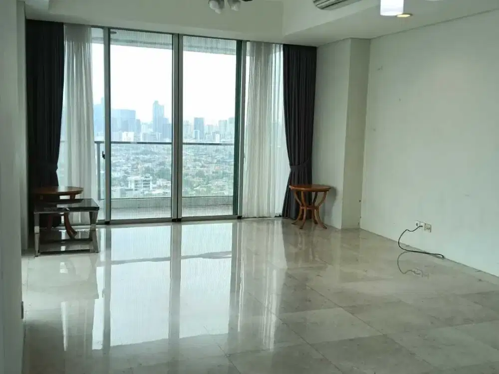 Unit 3BR murah di kemang village Apartment