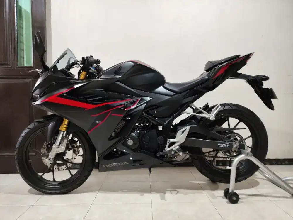 HONDA ALL NEW CBR 150 USD TAHUN 2021 LOW KM