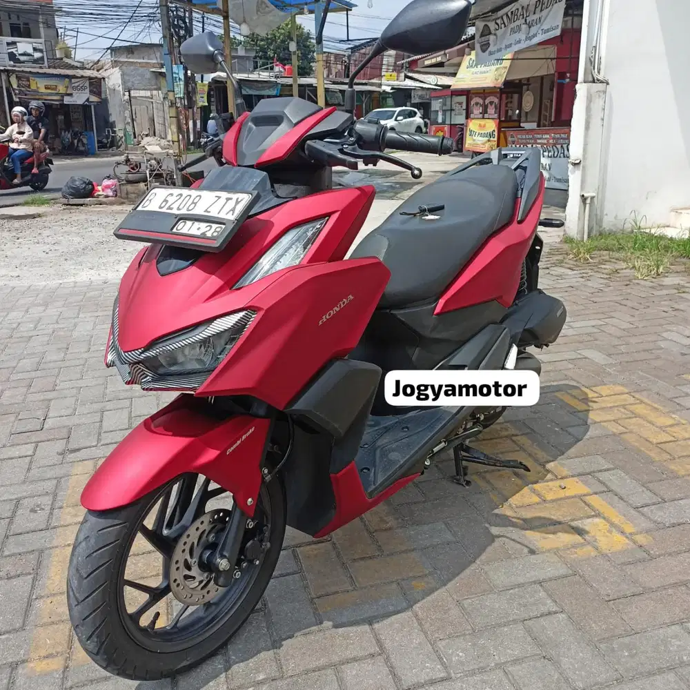 1 - honda vario 160 th 2023 CASH KREDIT