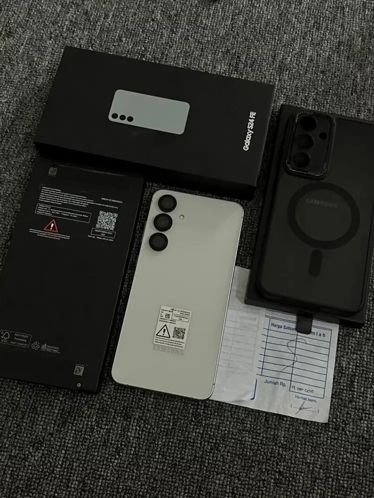 Samsung galaxy S24 FE 8/256gb 5G resmi sein garansi 2026