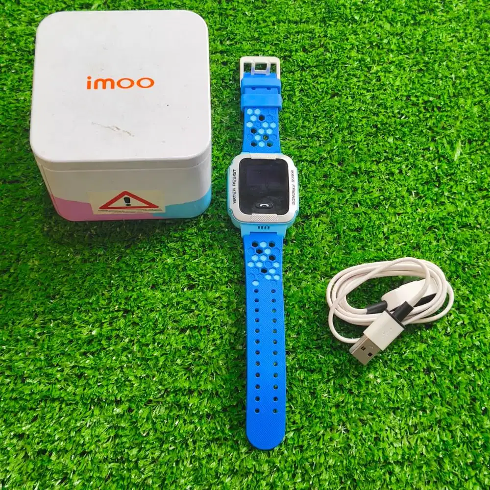 imoo Y1 Watch Phone BiruJam Anak Pintar Waterproof kondisi masih bagus