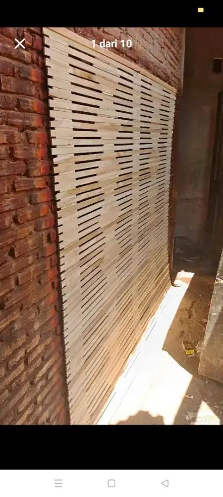 Tirai bambu dan tirai kayu