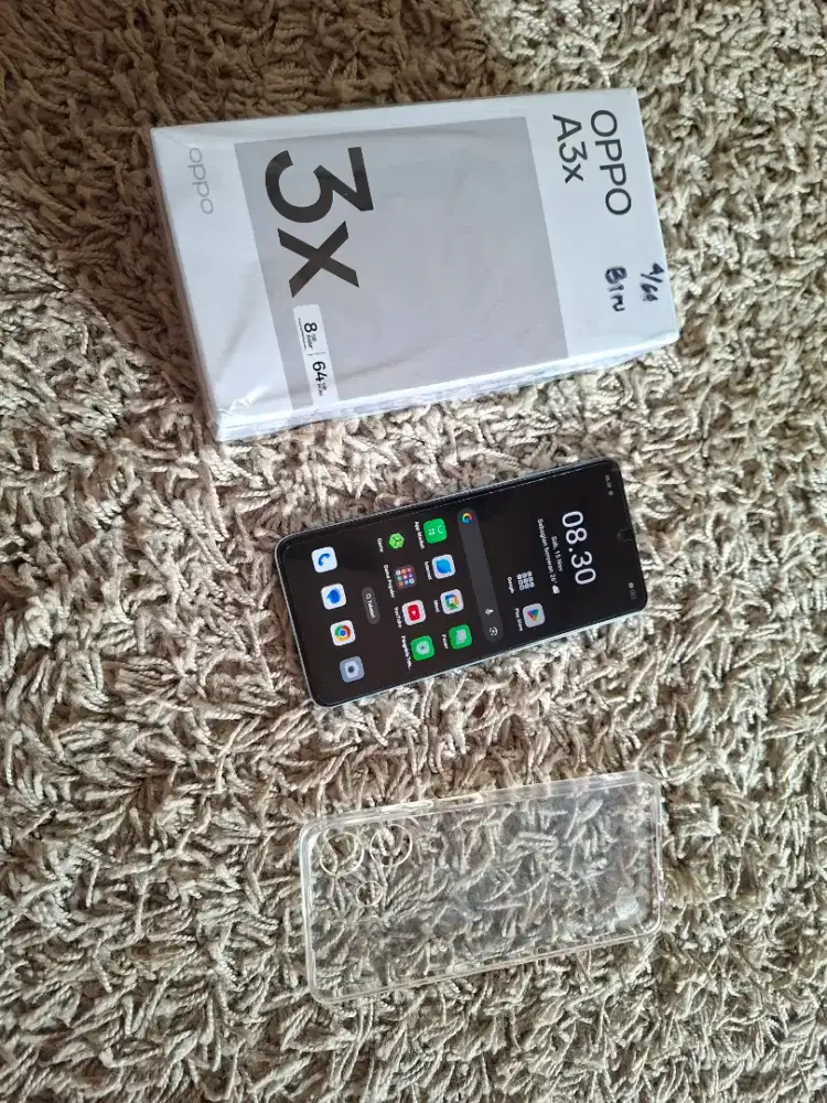Oppo a3x Ran 4+4 (64 gb)
Mulus
Full set