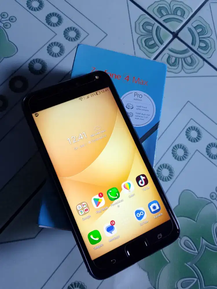 Jual cepat hp Asus Zenfone 4 max (nego)
