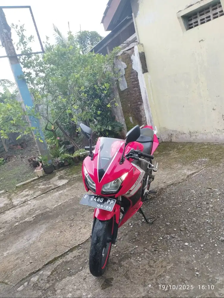CBR 150 2015 Plat R Cilacap
