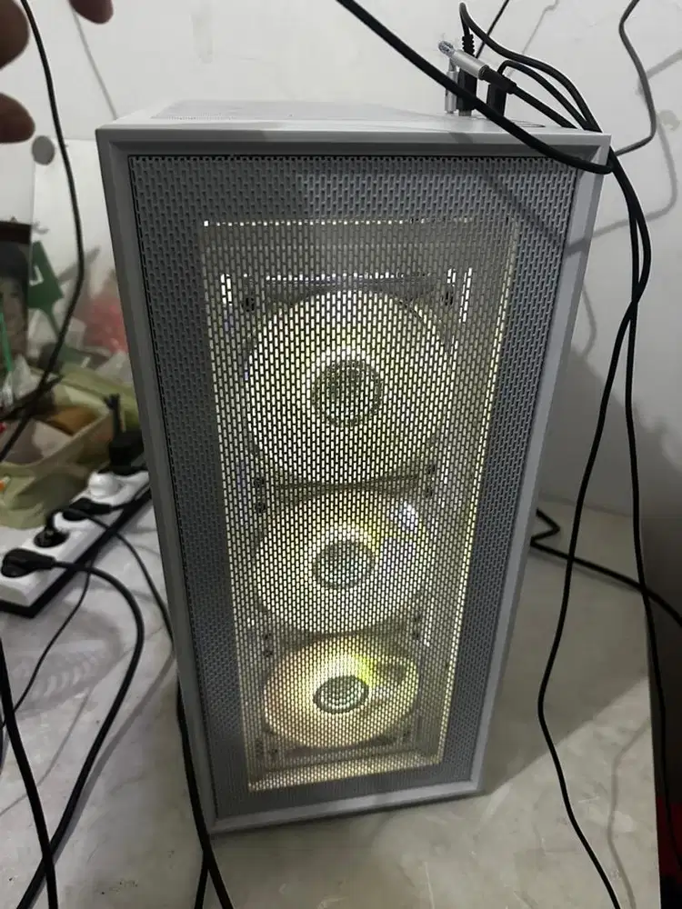 PC Gaming - i5 12400, RX6600, 32gb ram, ssd nvme 1tb -bergaransi resmi