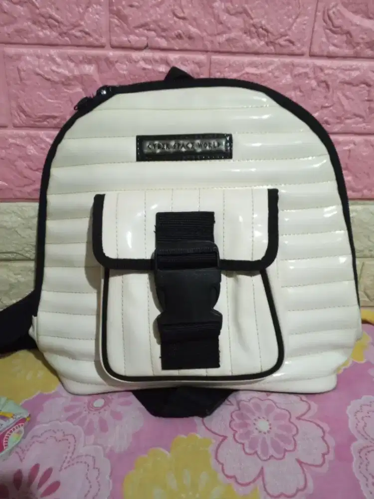 Tas Putih - HSC 2025