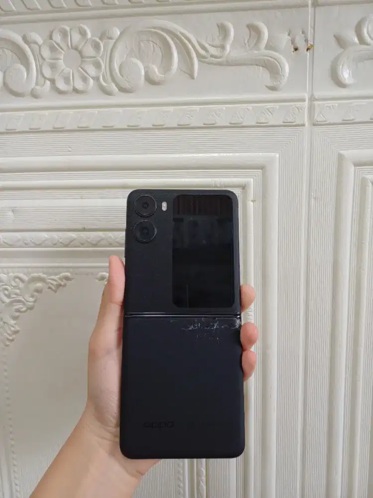 Oppo Find N2 Flip 5G Astral Black 8/256 | NFC