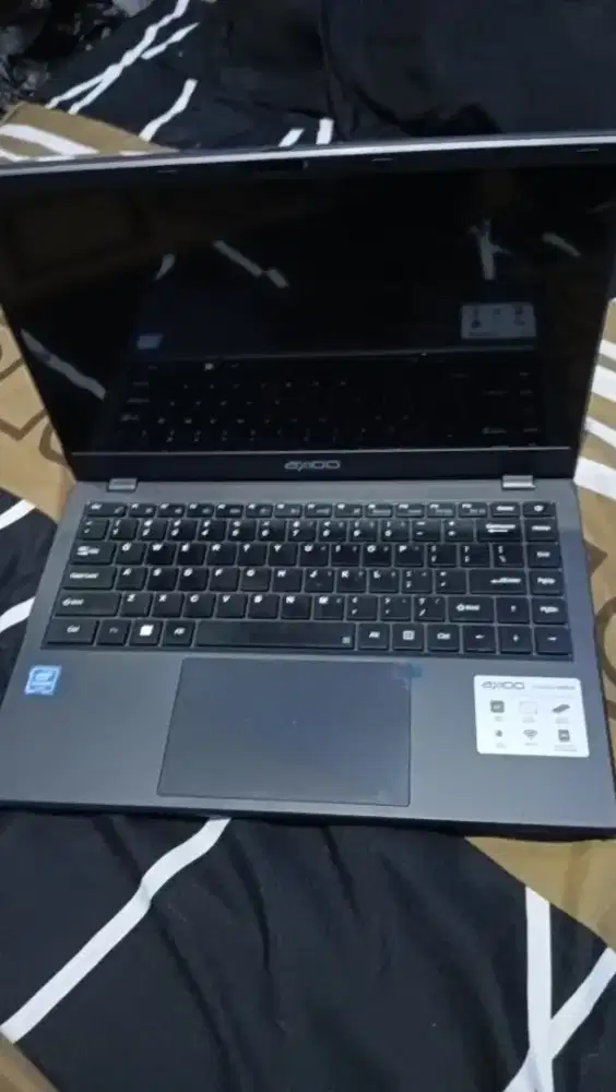 LAPTOP AXIOO HYPE 10