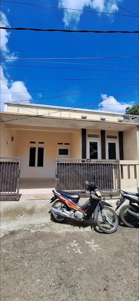 Disewakan tahunan/bulanan 2 KT, Bebas Banjir, Akses Stasiun dan Tol