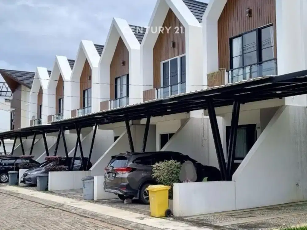 Rumah Bagus Siap Huni Dekat Stasiun Mrt