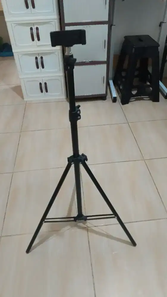 Tripod Lipat 2 Meter