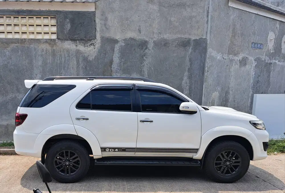 Toyota Fortuner 2013 Diesel