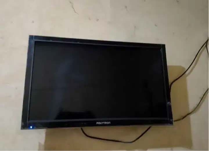 Jual tv Polytron ukuran 24 inc