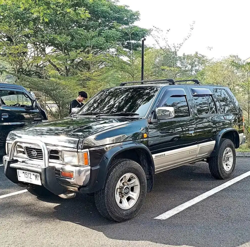 Nissan Terrano 2000 Bensin