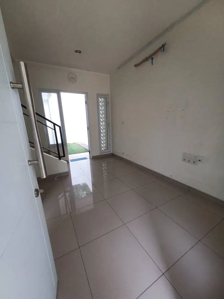 Rumah Summarecon Bandung disewa 2 Lantai Siap Huni Dan Nyaman