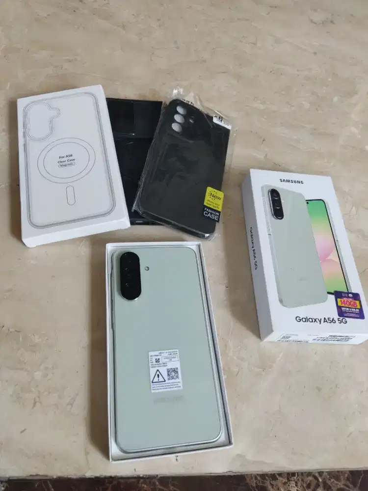 Samsung a56 olive 8/256gb like new