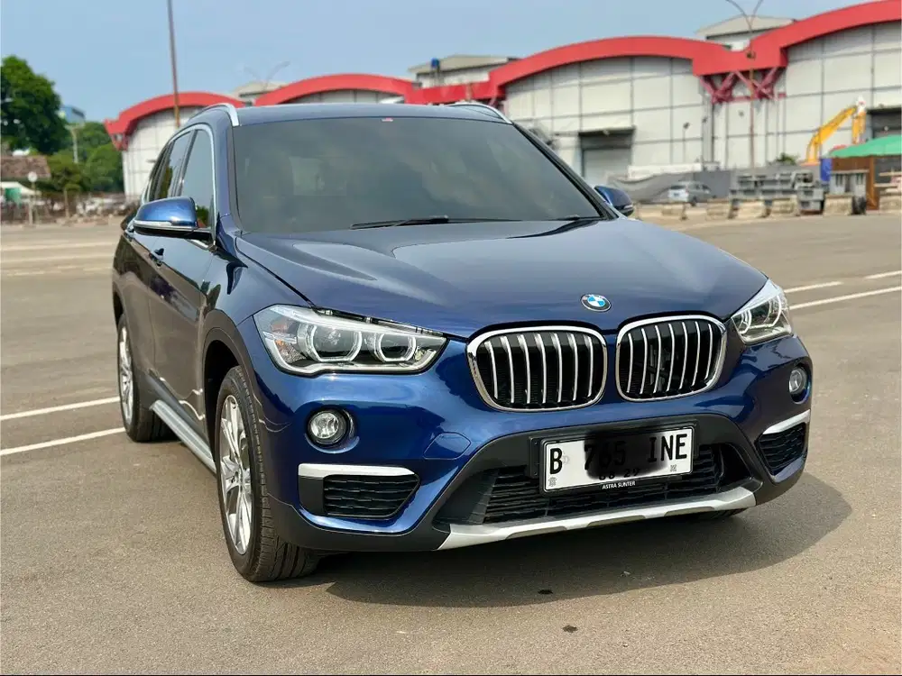 BMW X1 SDRIVE18i AT BIRU 2019