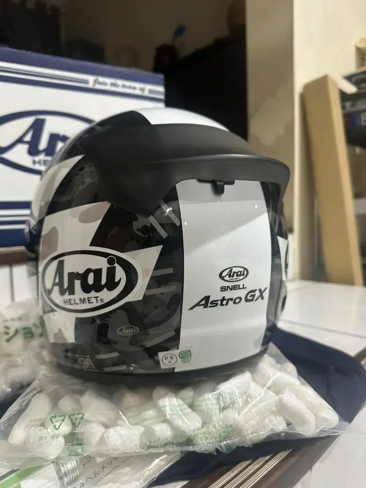 Arai Astro GX SNi size L Checker Flags RARE Item