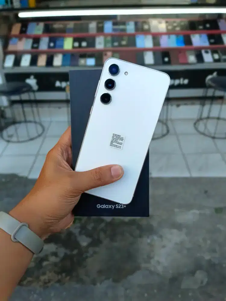SAMSUNG S23+ Ram 8/256gb Fullset
