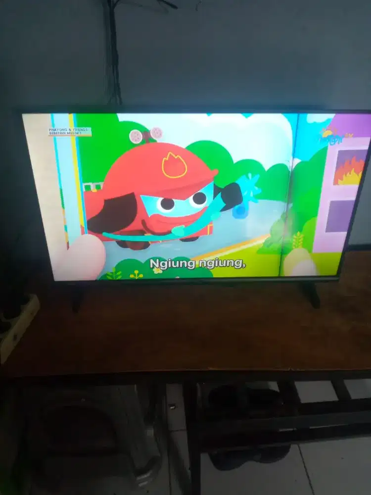 aqua smart goggle tv 32 inch