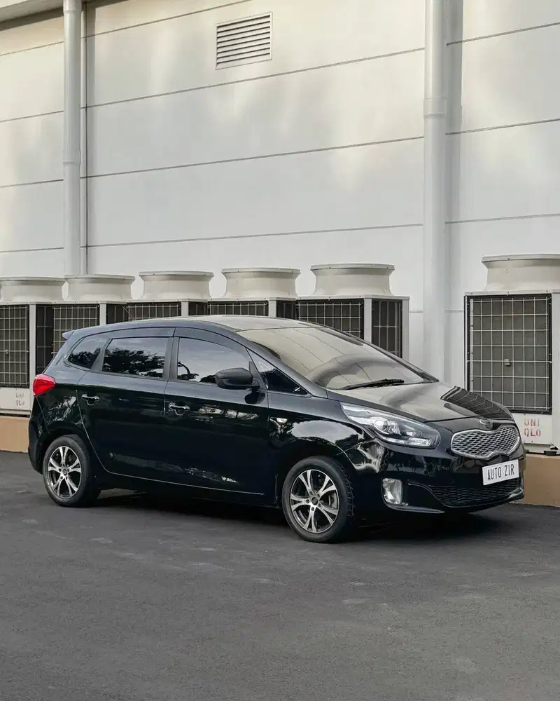 KIA Carens LX Hitam 2013 Tdp Murmer Ori Menarik Bu Baru Antik Simpanan