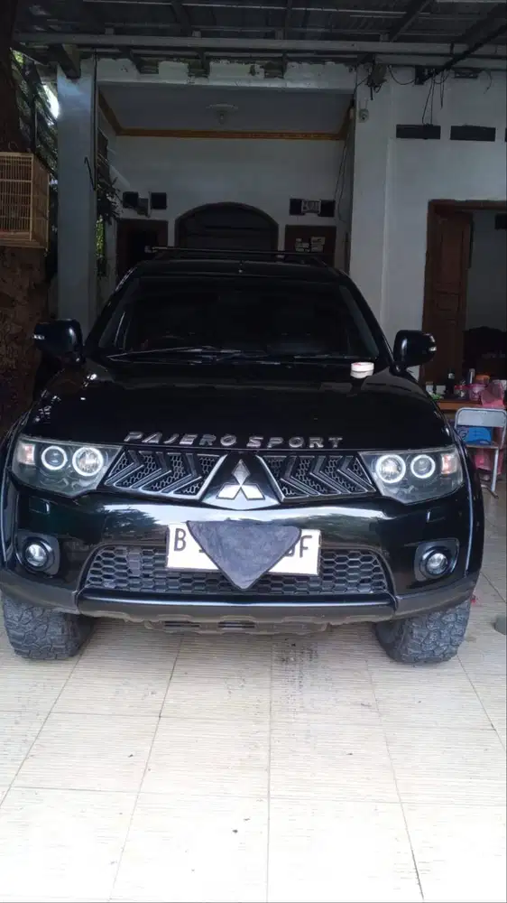 JUAL SANTAI PAJERO DAKAR 4X2 DIESEL TURBO