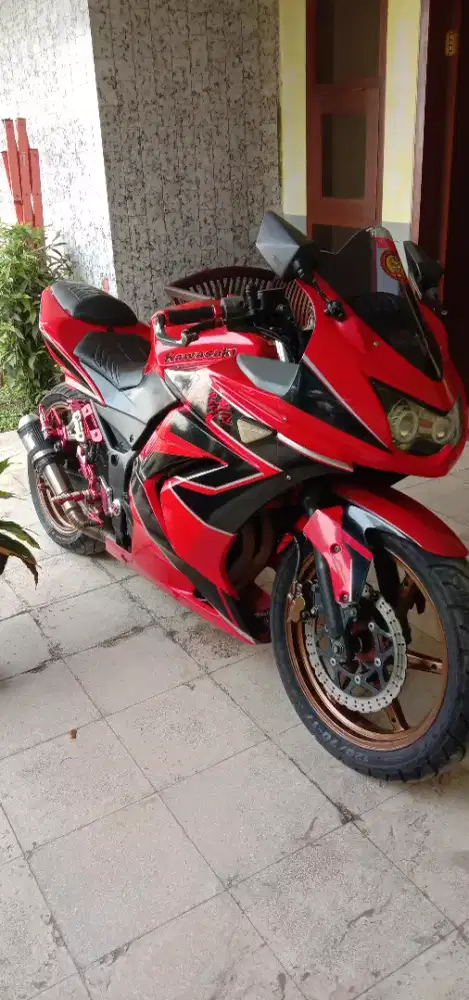 NINJA 250 tahun 2011