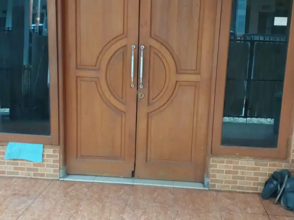 WTS DIJUAL CEPAT RUMAH 2 LANTAI DI PURI DEWATA INDAH PORIS PLAWAD CIPONDOH