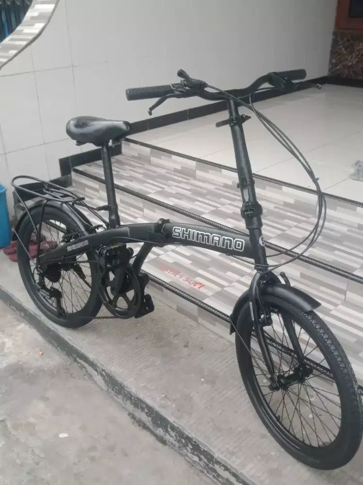 Sepeda Lipat BASIC PHOENIX 6 SPEED CUSTOM BAGUS UK. 20 TINGGAL PAKE