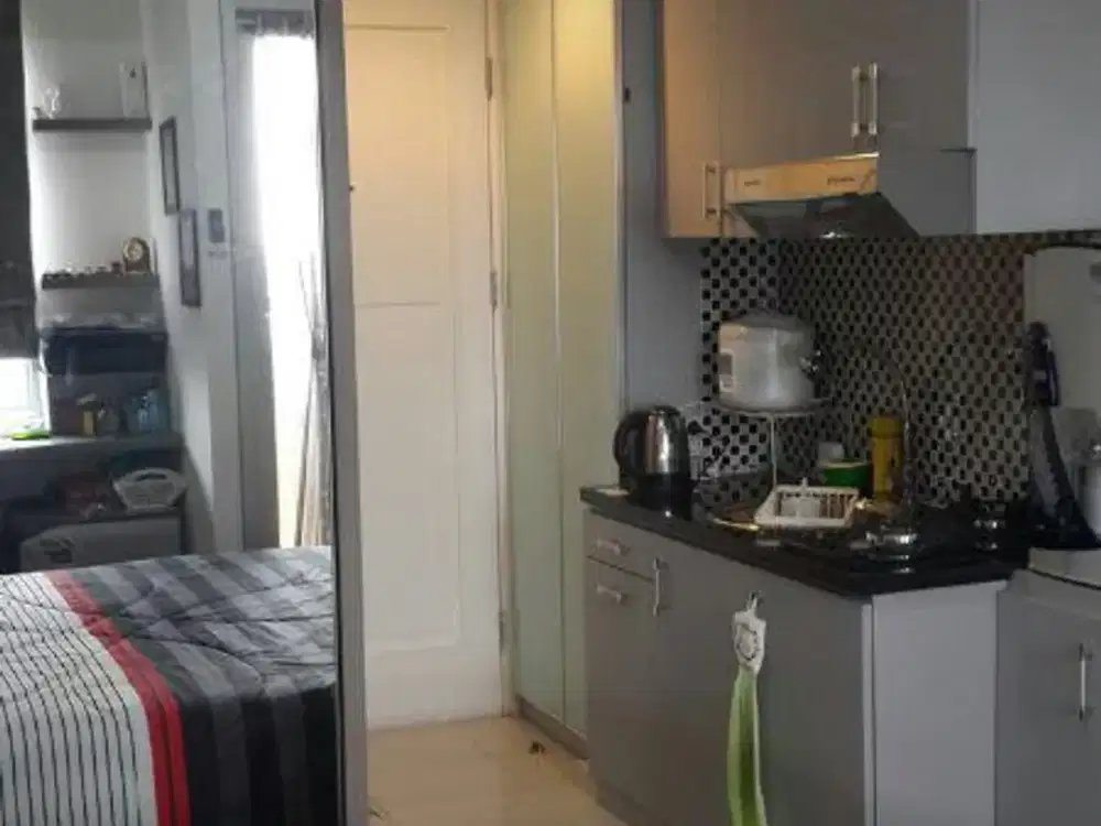 ready disewa unit apartemen green lake sunter,studio furnished,ac dan waterheater,luas 20,lantai tengah