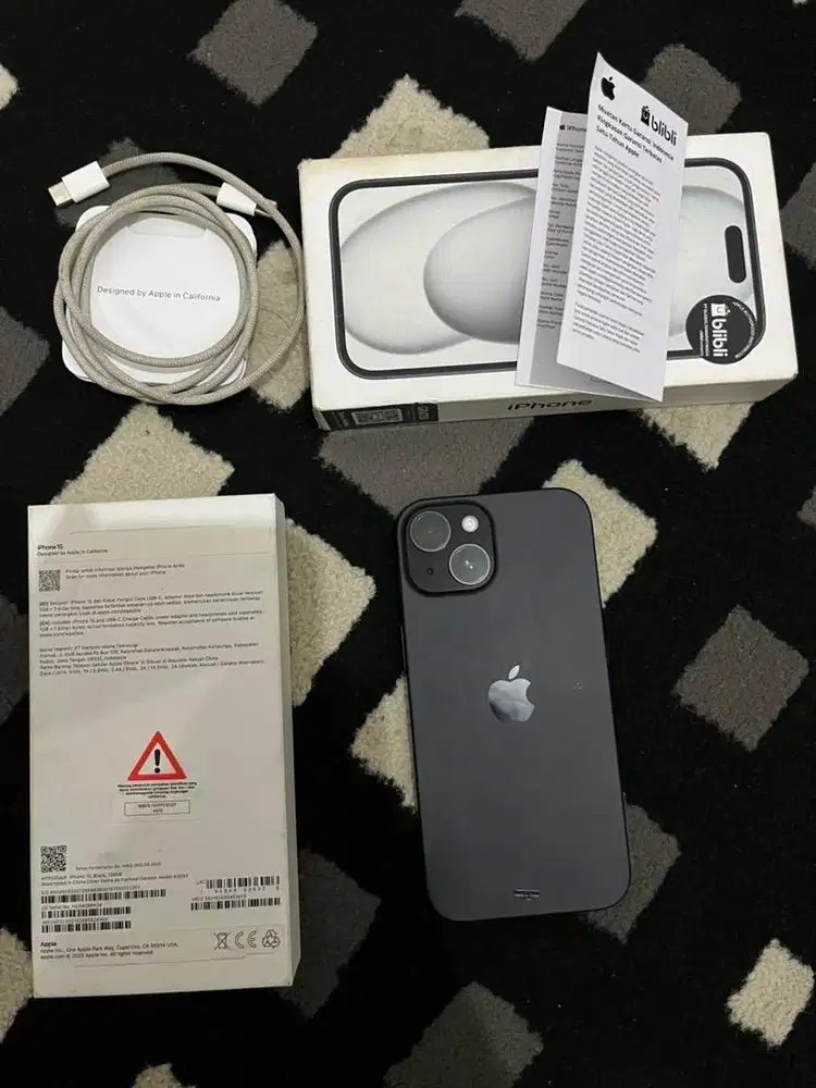 iphone 15 128gb blibli garansi on