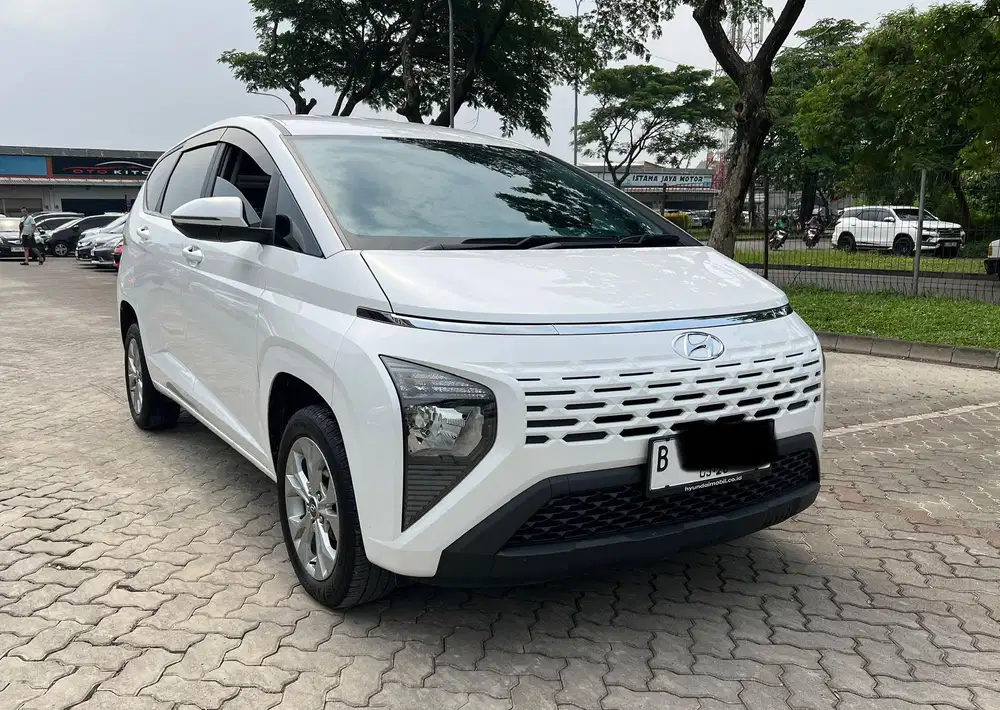 Hyundai Stargazer Active At 2023 Putih