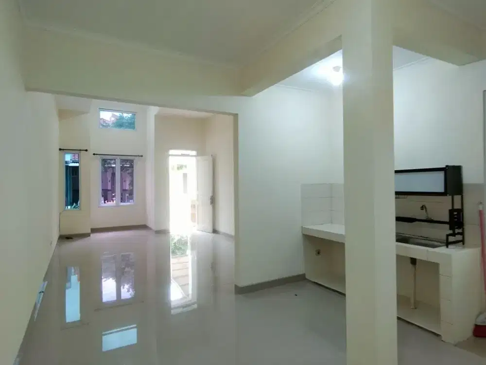RUMAH SEWA BAGUS SIAPHUNI KOTA WISATA CIBUBUR JAKARTA TIMUR