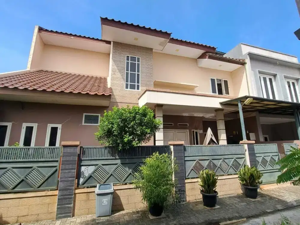Rumah 2 lantai siap huni di cluster bintara 1 Bekasi Barat