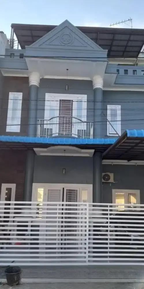 Kost Umum Gaharu Town House