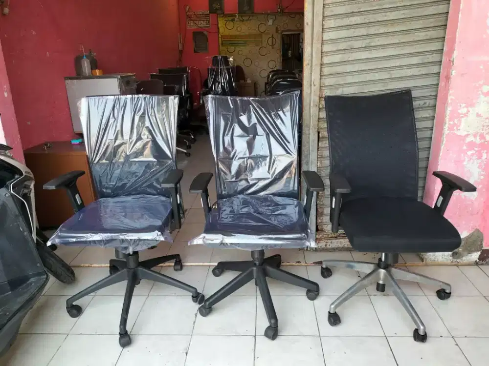 Kursi kantor staf jaring Savello